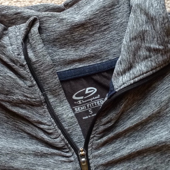 Champion semi-fitted work out long sleeved top - Picture 3 of 8